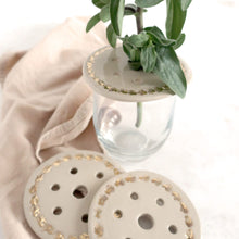 Cargar imagen en el visor de la galería, Porta Flores Romance