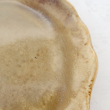 Cargar imagen en el visor de la galería, Plato Pan - Vajilla Boho