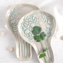 Cargar imagen en el visor de la galería, Platito Peineta - Vajilla Olé