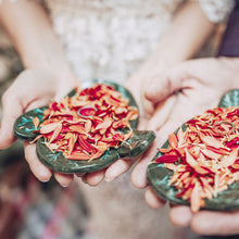 Cargar imagen en el visor de la galería, Platito para alianzas y arras - Wedding